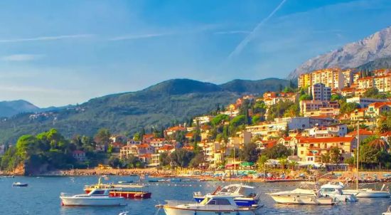 Kia Stonic: Book & Save - Herceg Novi