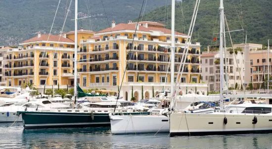Mazda 2: Your Ideal Summer Escape in Tivat